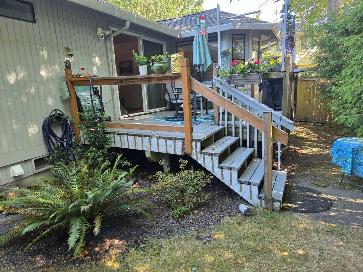 Deck before rebuild