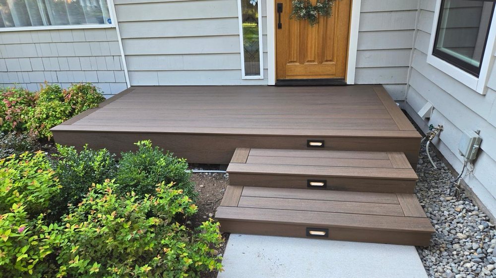 Composite entry deck and steps with built-in lighting, Redmond WA